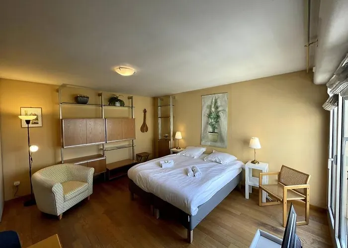 Tania, Hyper Centre-ville De Avec Parking Apartamento Caen